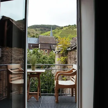 Moselhaus Bed & Breakfast Ediger-Eller