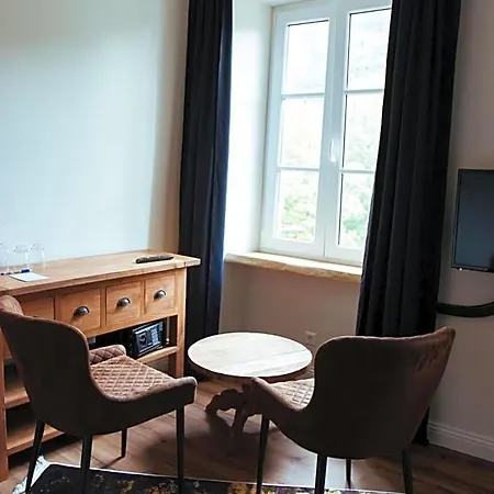 Moselhaus Ediger-Eller